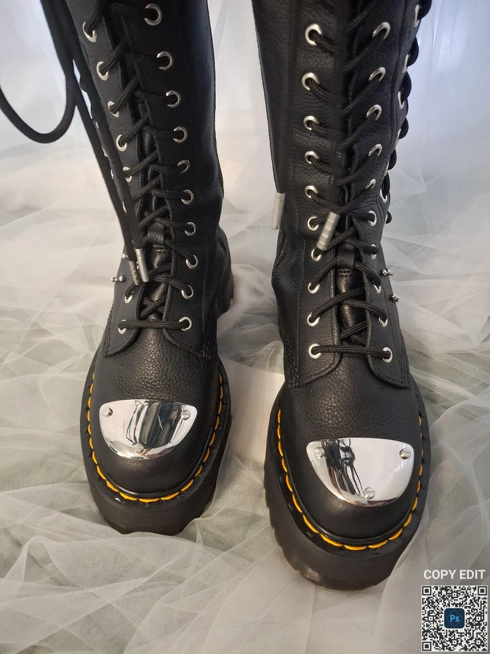 Dr. Martens twice new box